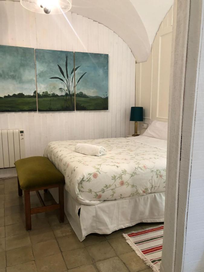 Tukasa Vintage Caceres